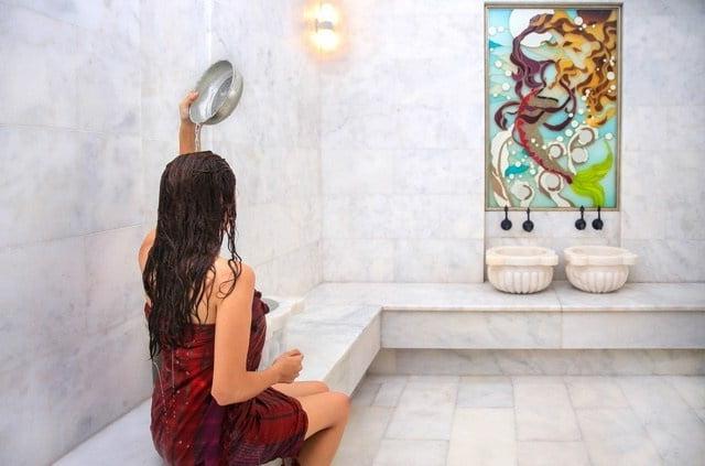 25P Turkish MILF Bath Hamam Mom Amateur