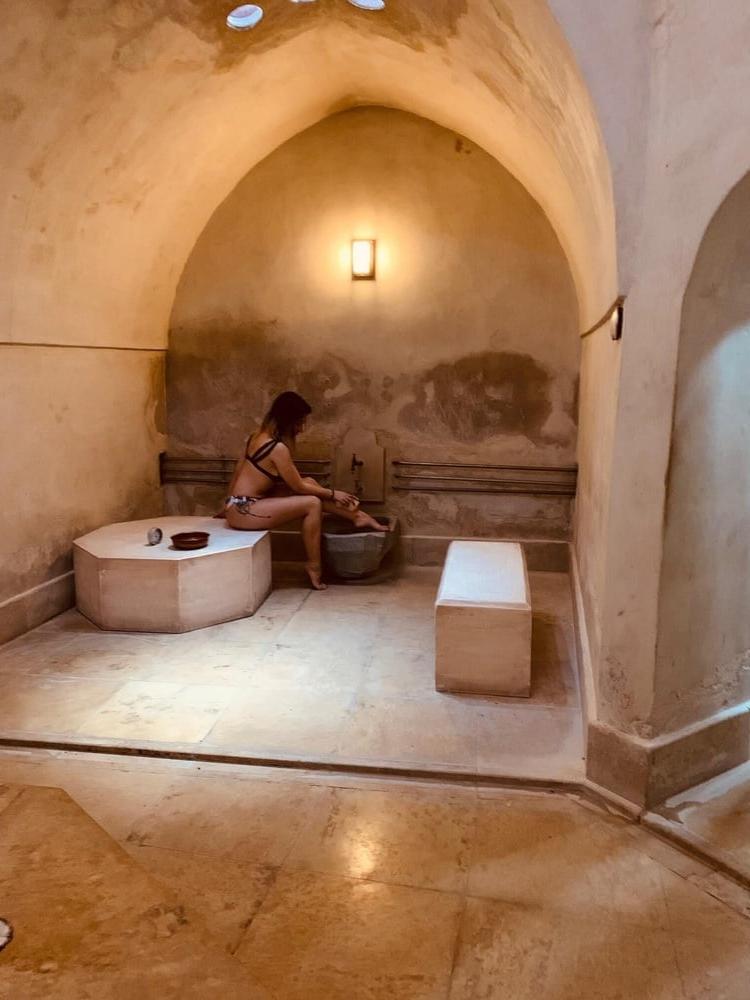 25P Turkish MILF Bath Hamam Mom Amateur