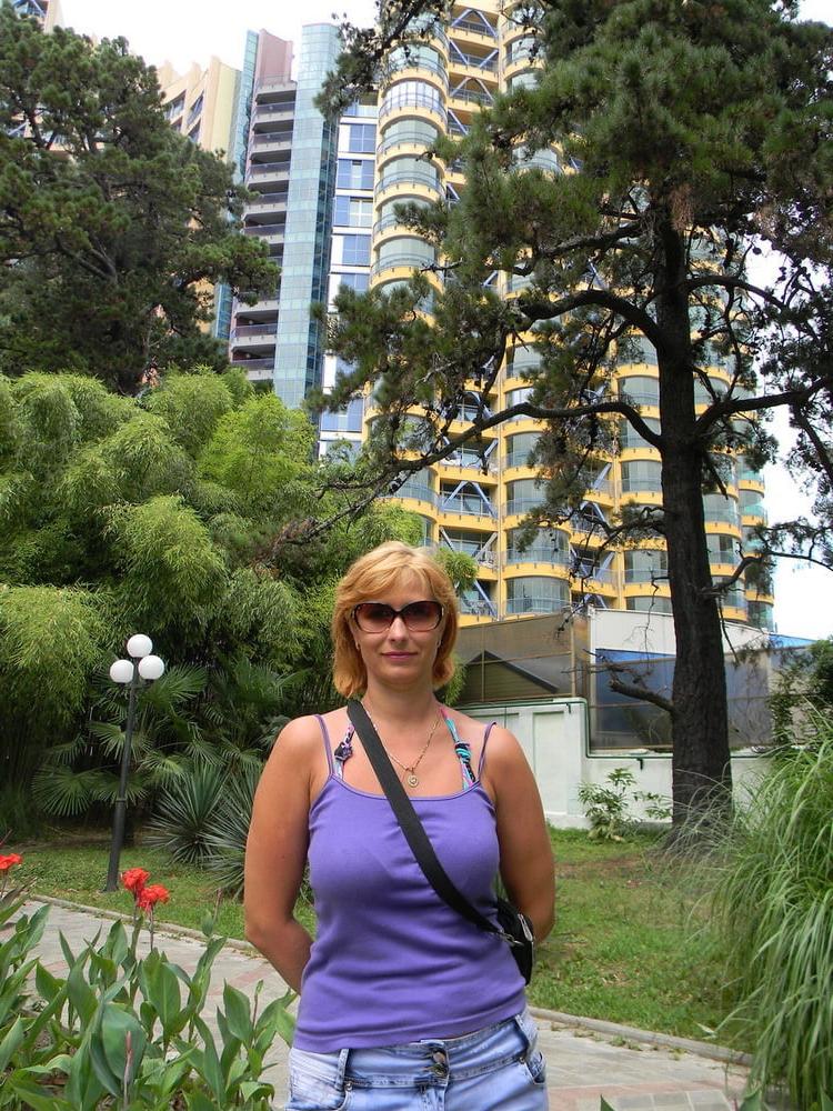 25P Russian Milf Galina