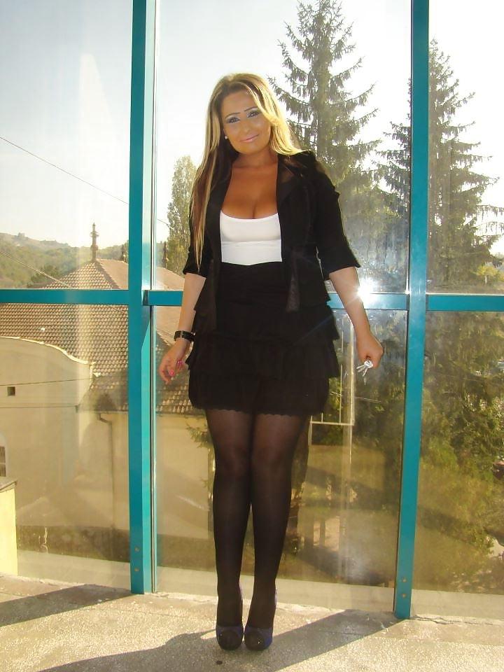 18P slutty milf that makes my dick hard