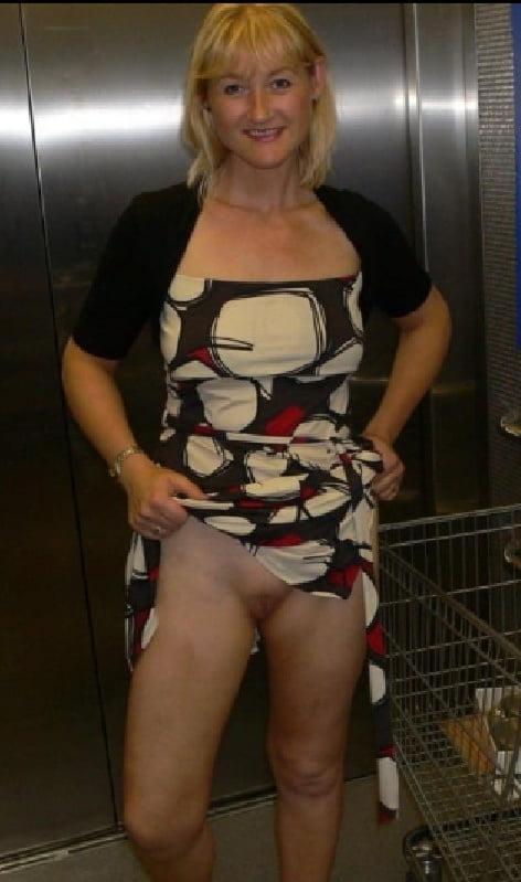 25P Mature Amateur Clothed 22