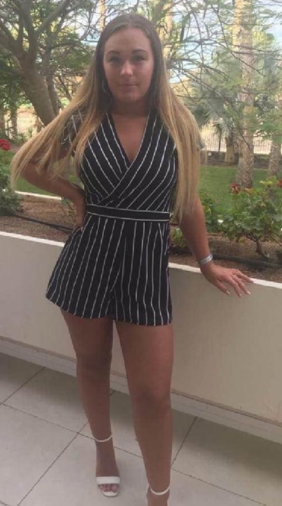 25P Mature Amateur Clothed 22