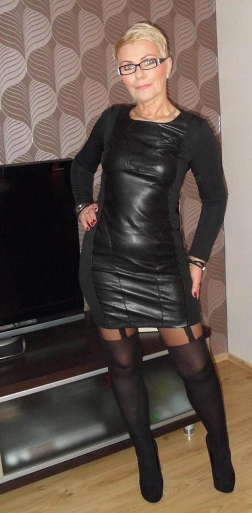 25P Amateur milfs