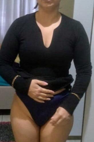 21P MILF-Mutter-Amateur-Fotodusche