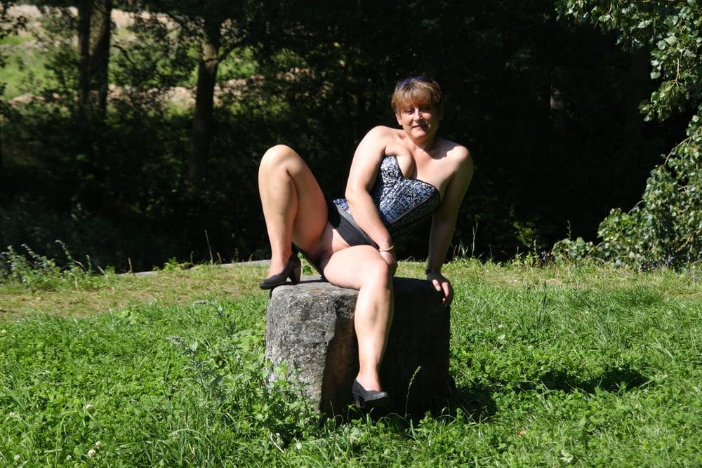 25P 7. German wife poses for hubby