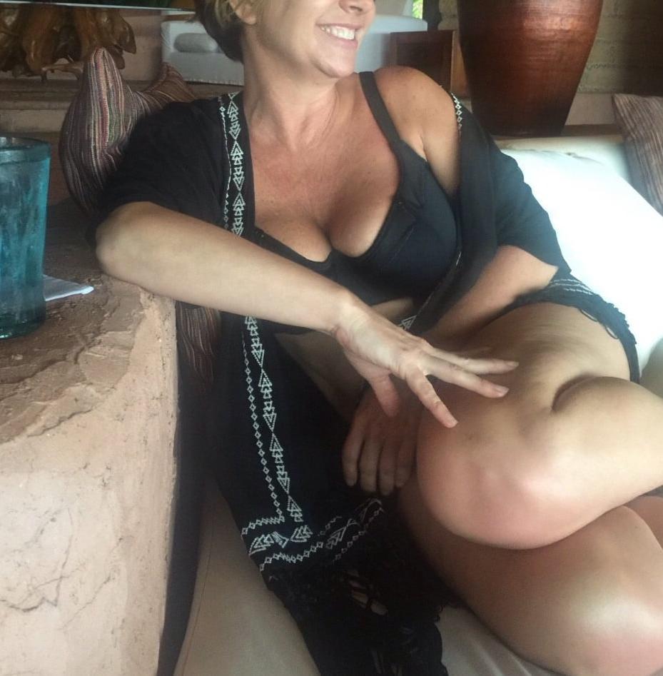 25P MILF zone 12