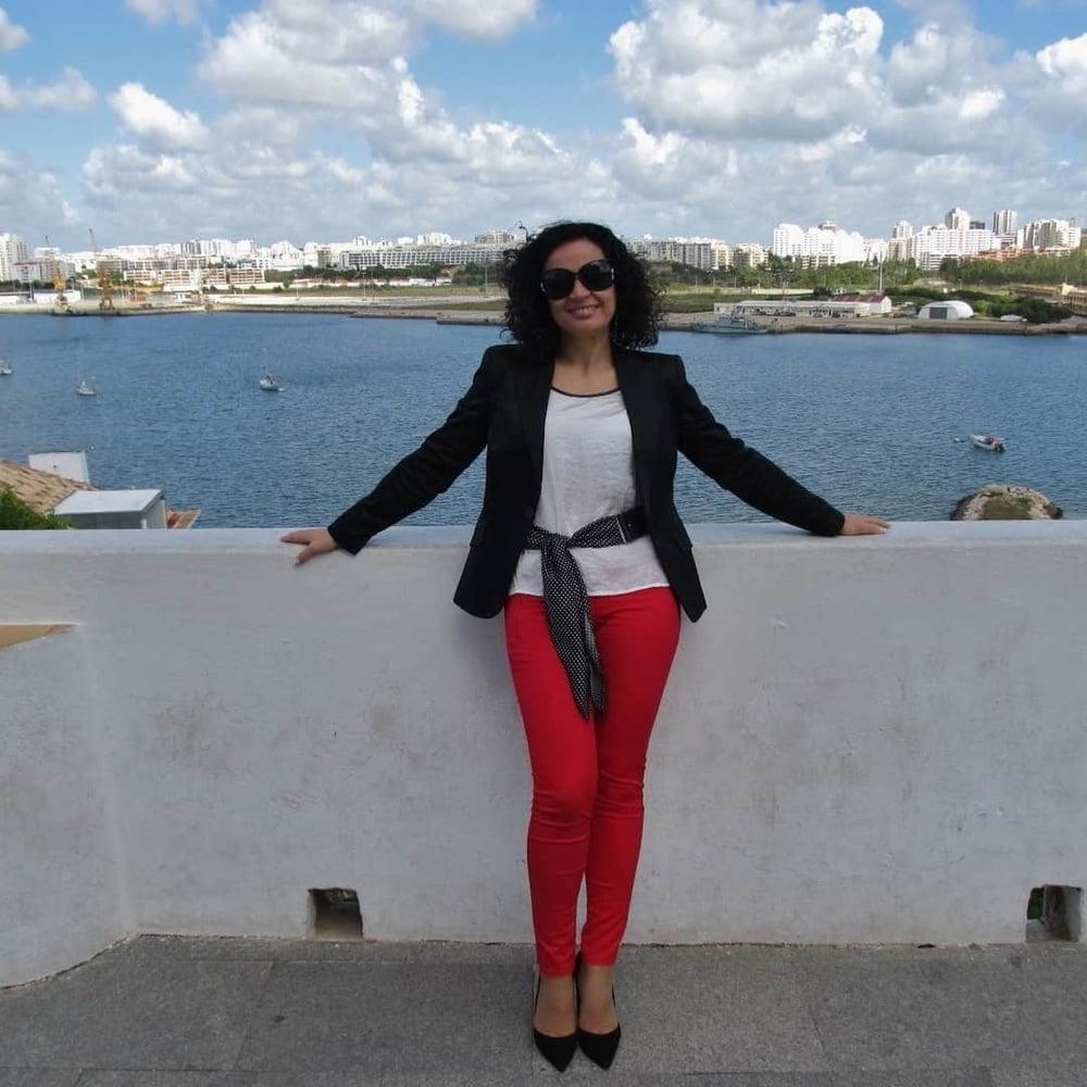 13P Hot milf Dalila