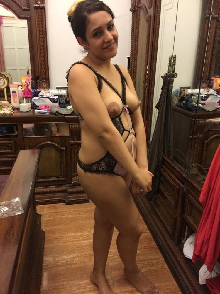 9P Egypt MILF Mom Mama