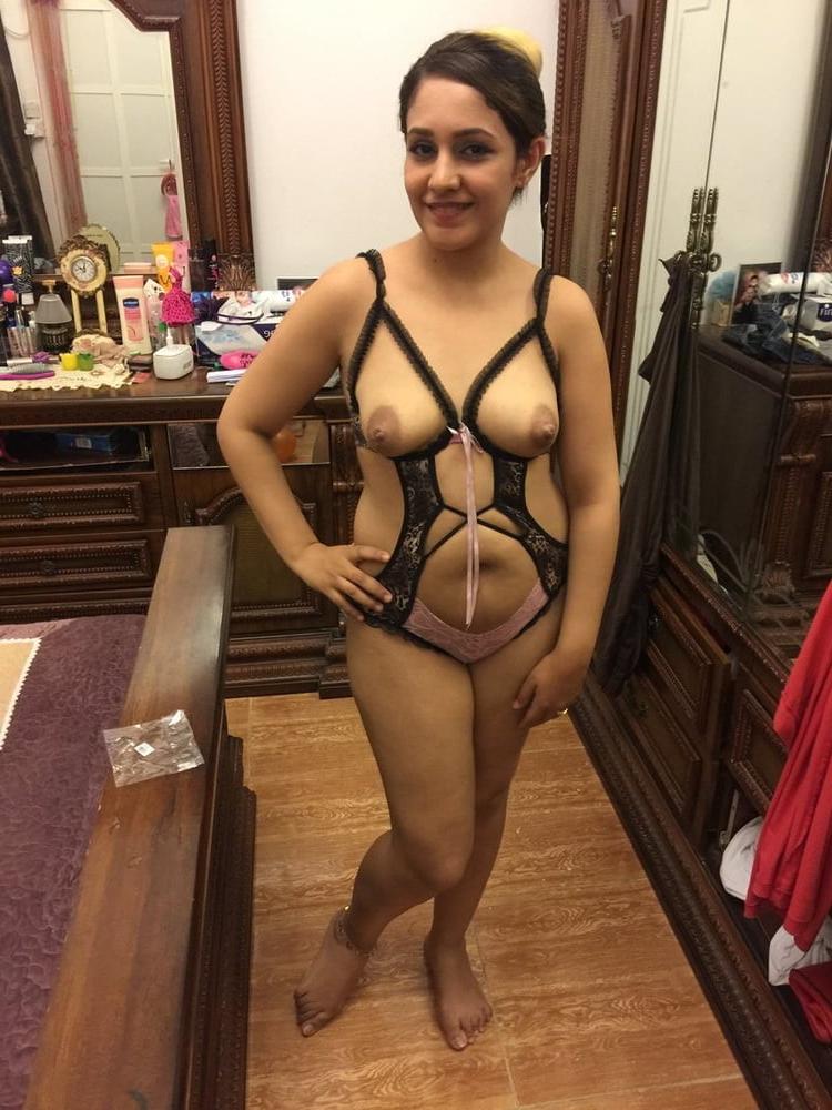 9P Egypt MILF Mom Mama