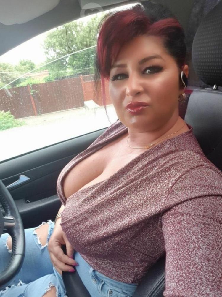 25P Milf romanian for twoo