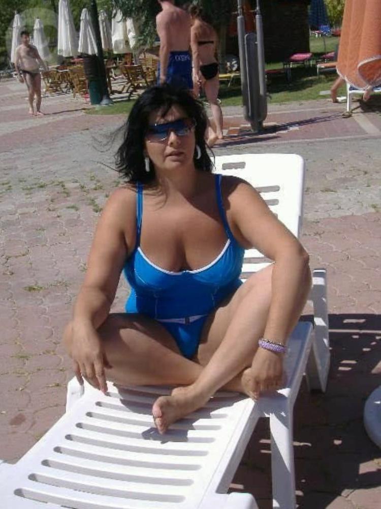 25P Milf romanian for twoo