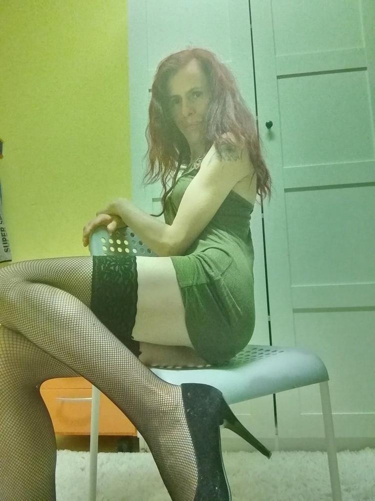 25P Monika slut Milf