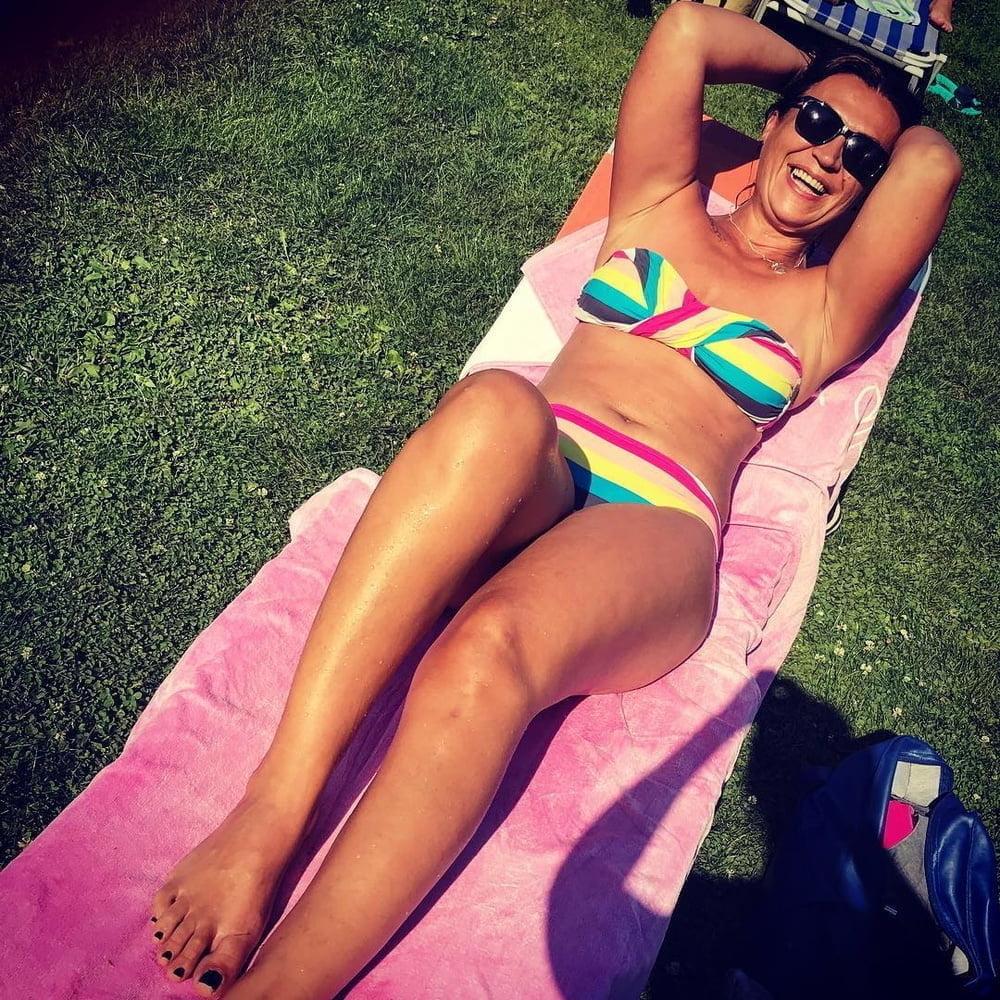 25P Wichsvorlage Milf Edita