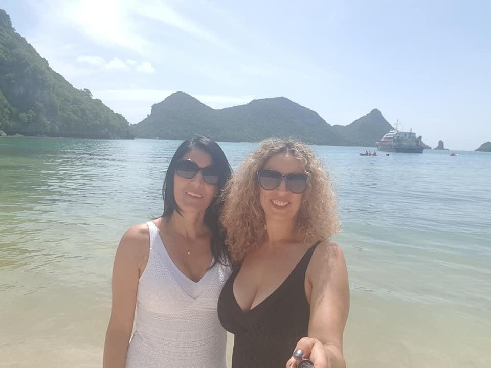 20P Jewish Busty Milf Osnat