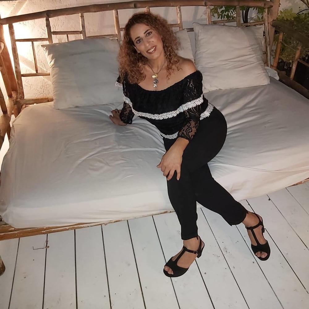 20P Jewish Busty Milf Osnat