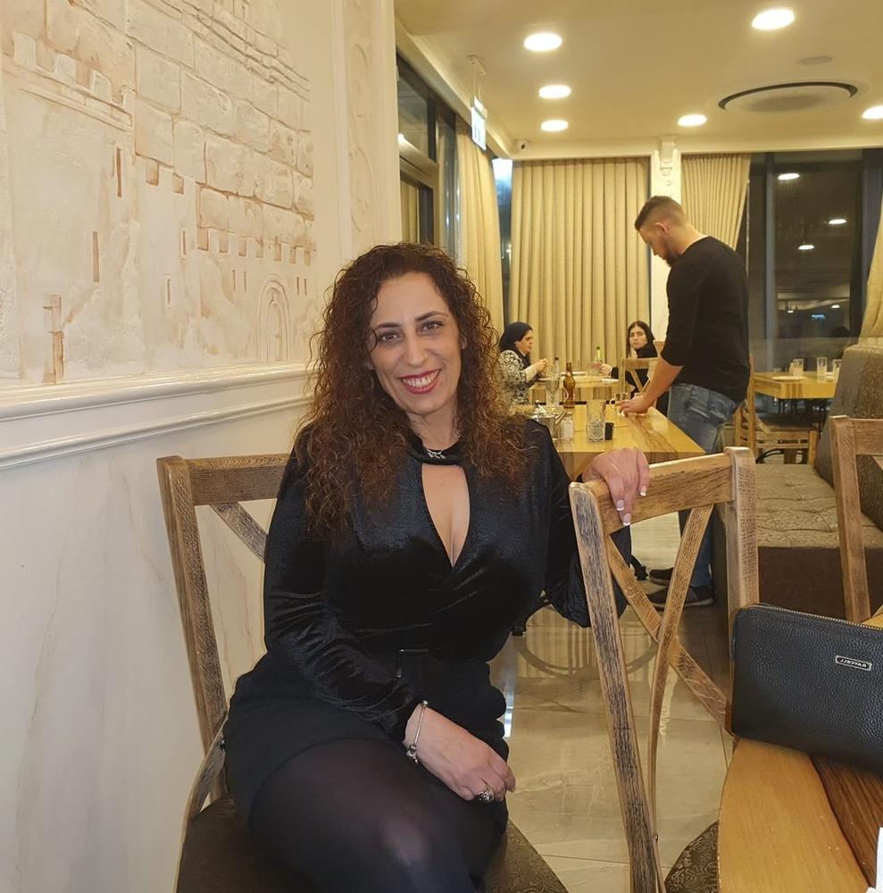 20P Jewish Busty Milf Osnat