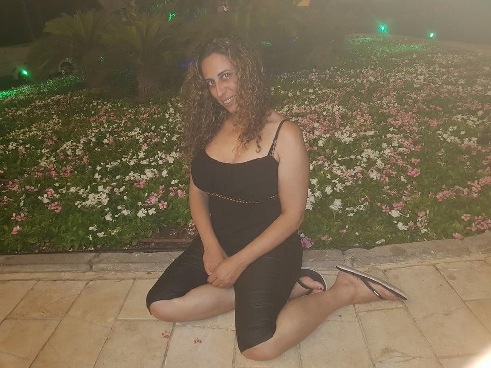 20P Jewish Busty Milf Osnat