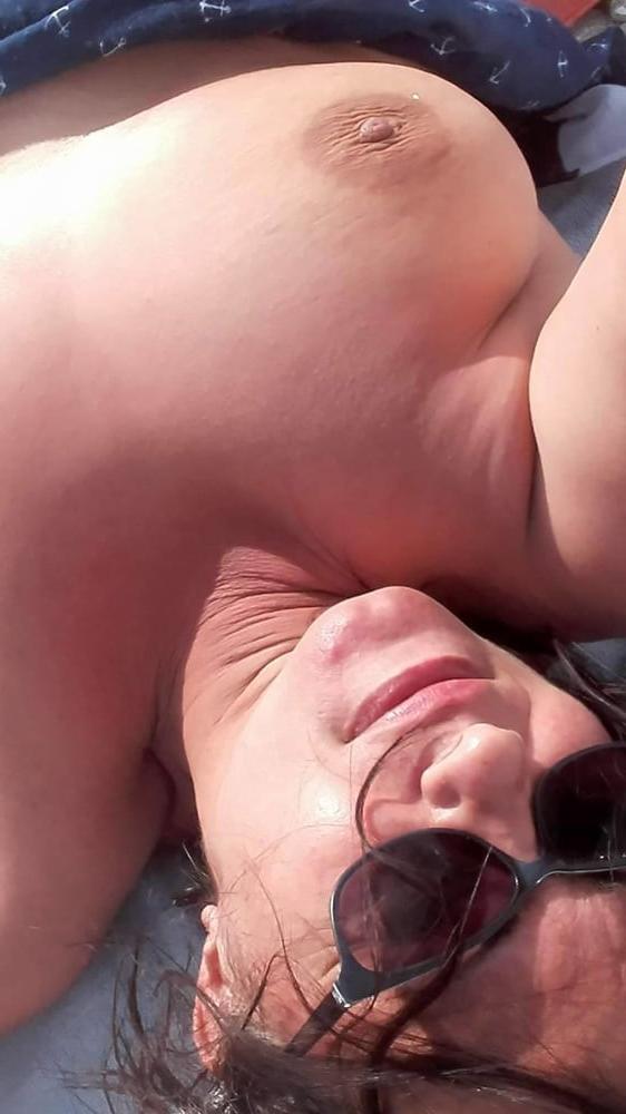 25P Romanian Milfs 2