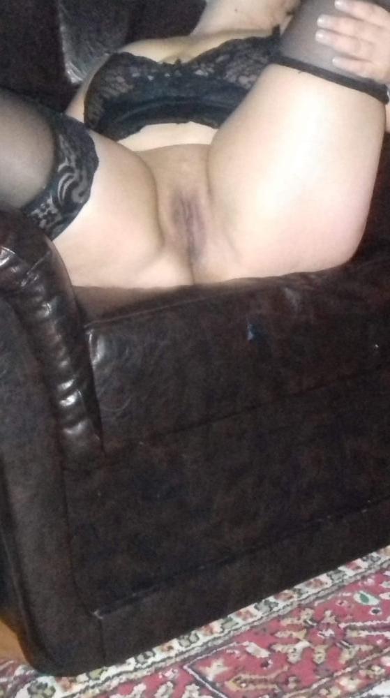 25P Romanian Milfs 2
