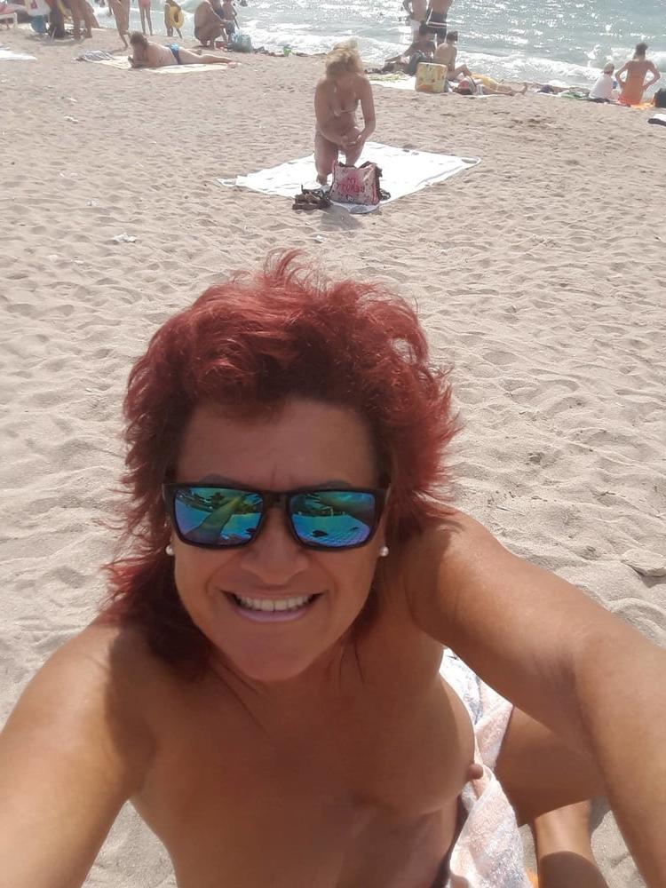 25P Romanian Milfs 2