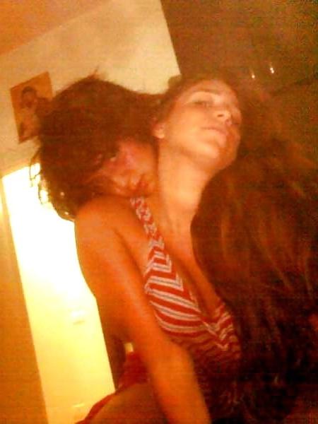 25P Arab Lesbians 1