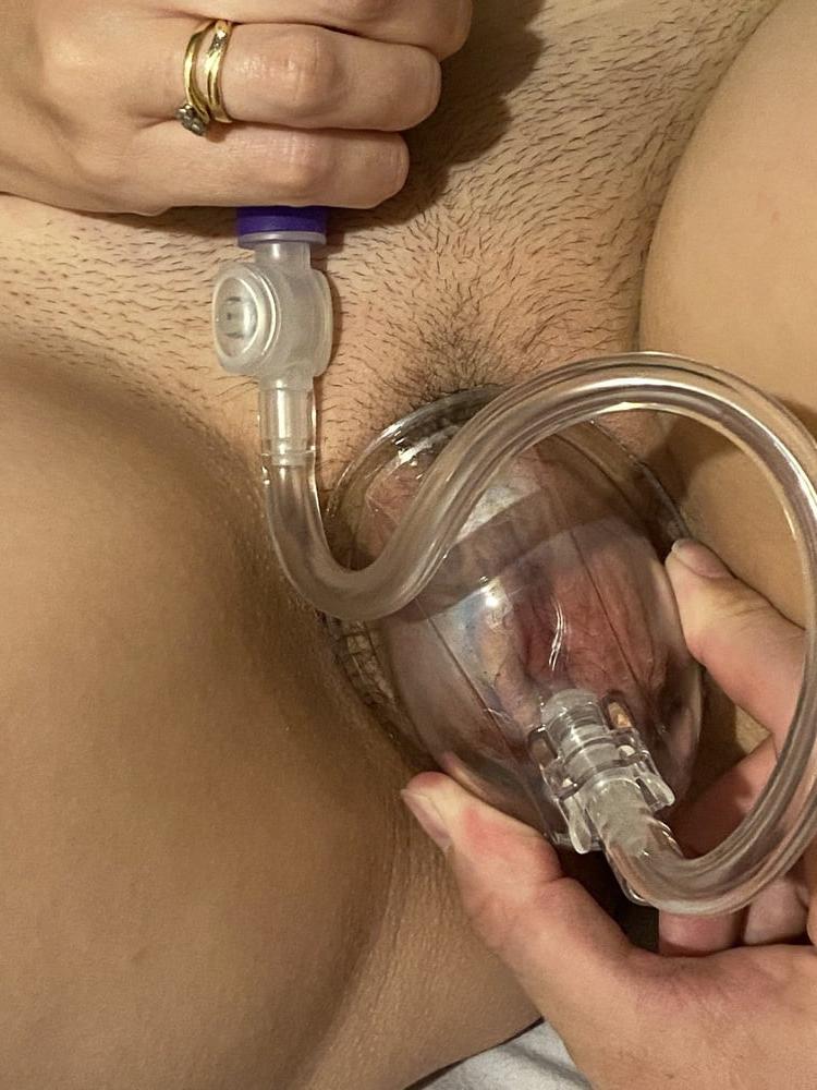 9P Hot milf with Pumped pussy
