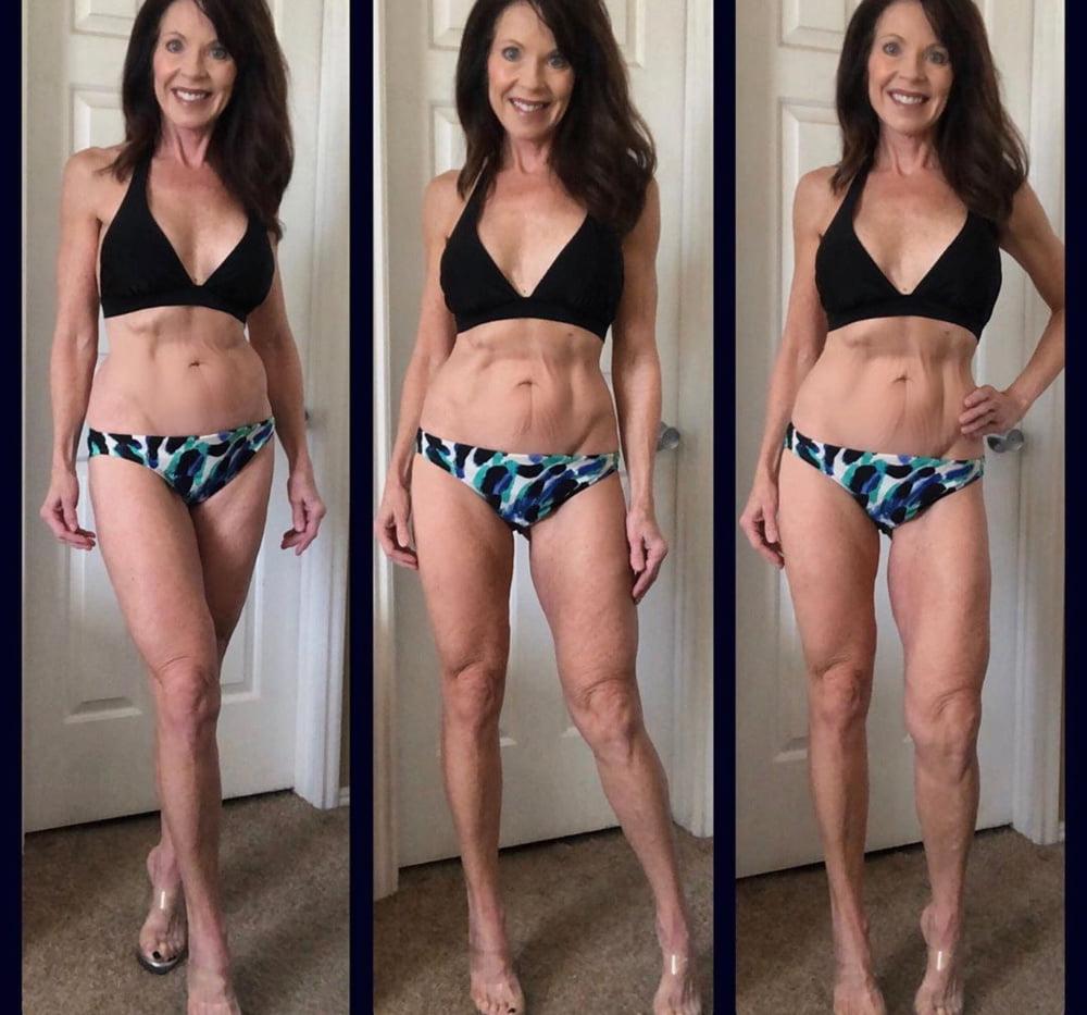 25P Milf bikini model