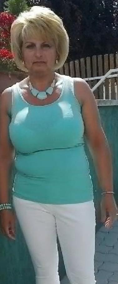 25P Mature Amateur Clothed 19