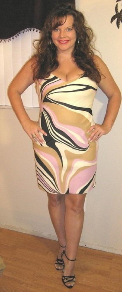 25P Mature Amateur Clothed 19