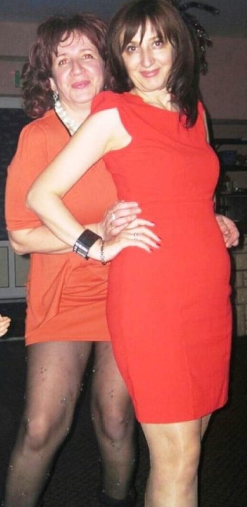 25P Mature Amateur Clothed 19
