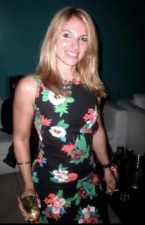 25P Mature Amateur Clothed 17