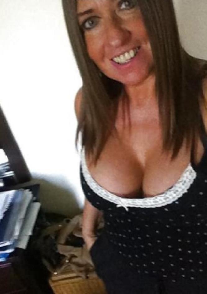 25P Mature Amateur Clothed 17
