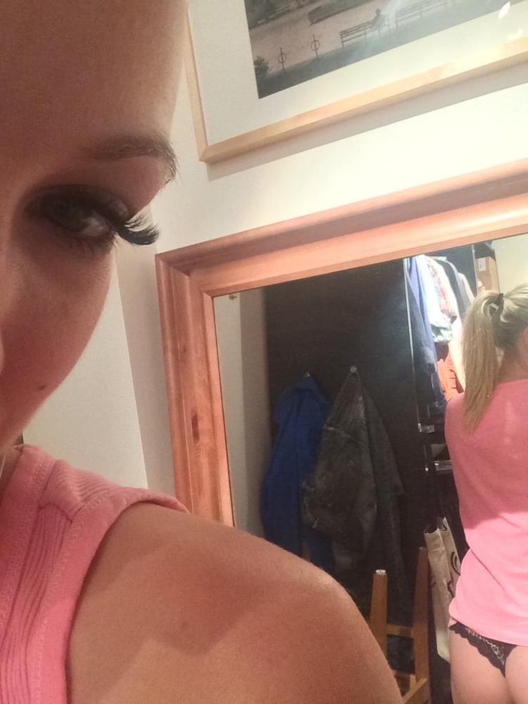 25P Scandinavian MILF