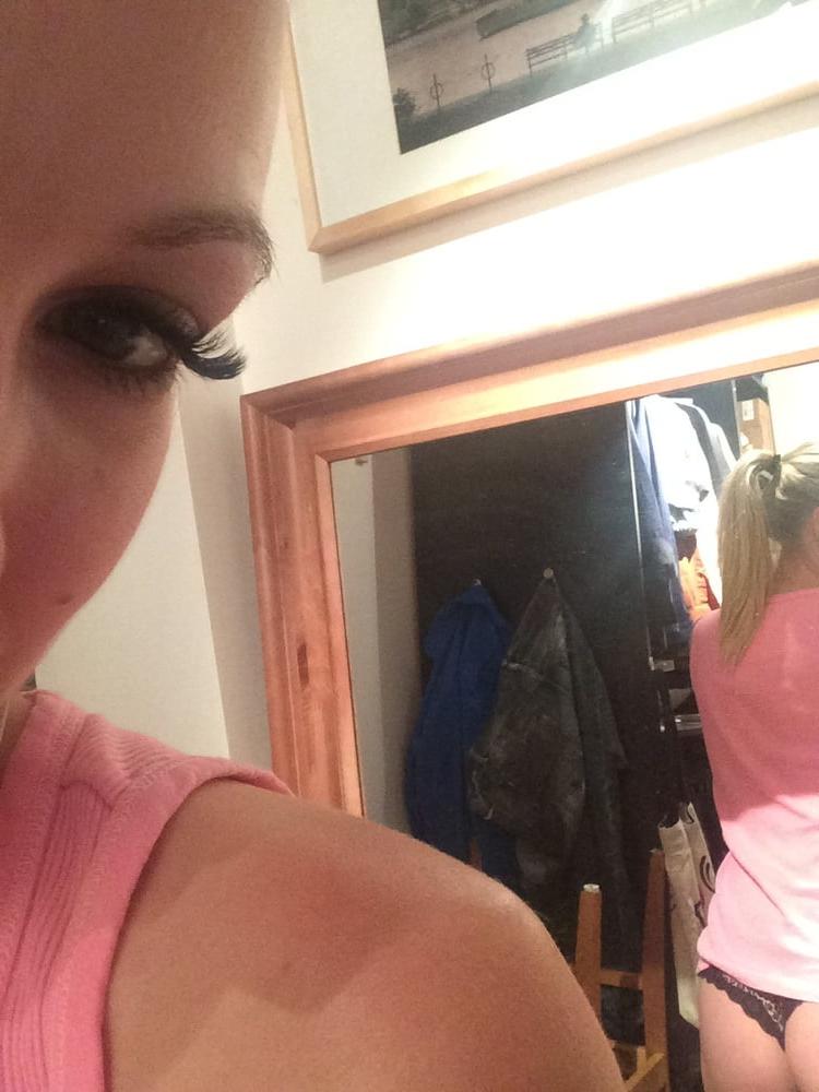 25P Scandinavian MILF