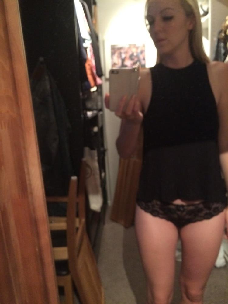 25P Scandinavian MILF