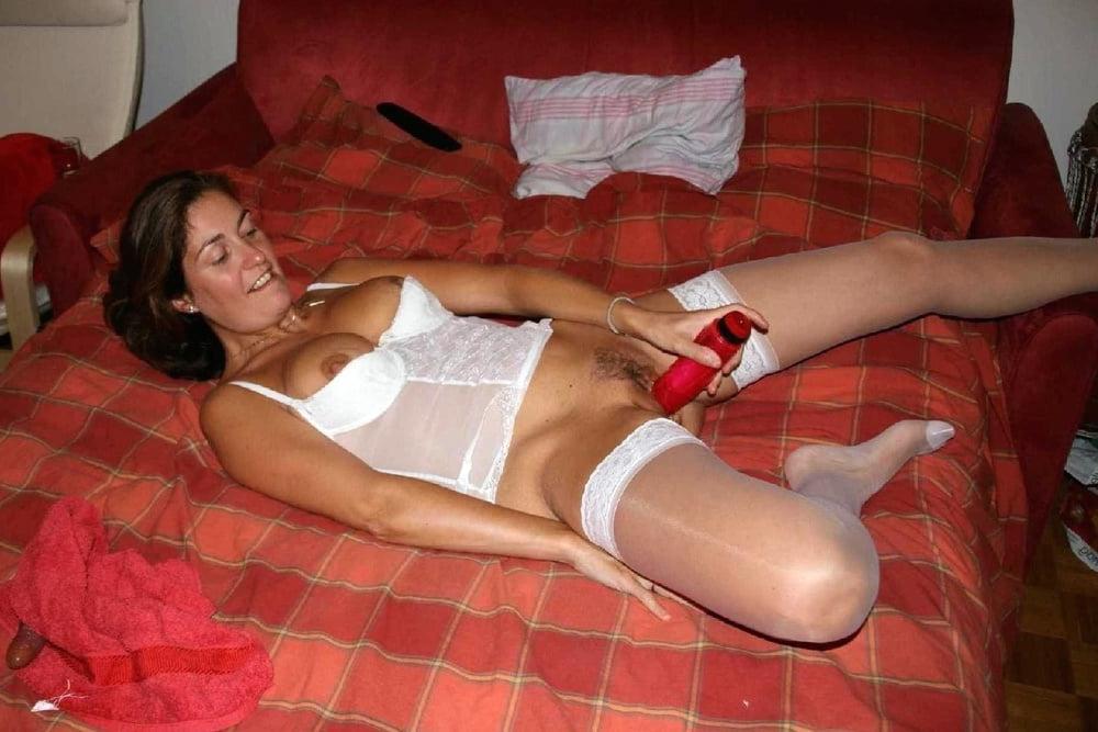 13P Beautiful amateur women