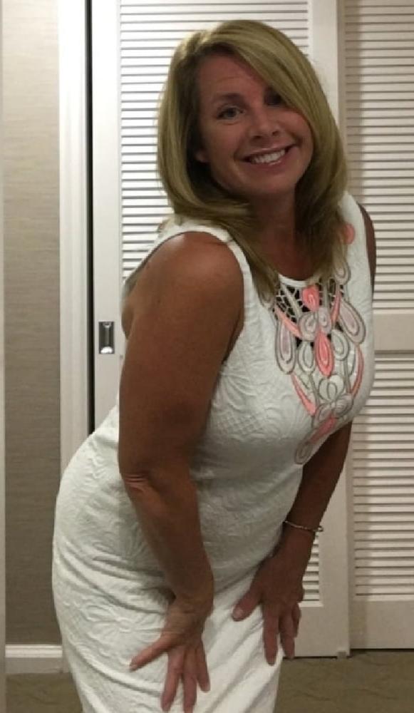 25P Mature Amateur Clothed 18