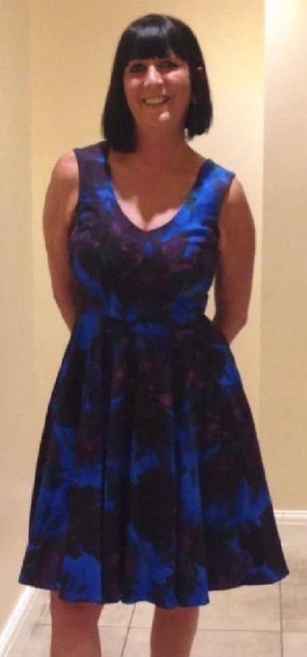 25P Mature Amateur Clothed 15