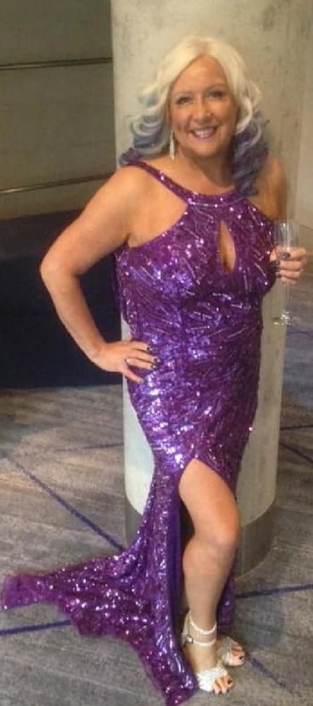 25P Mature Amateur Clothed 15