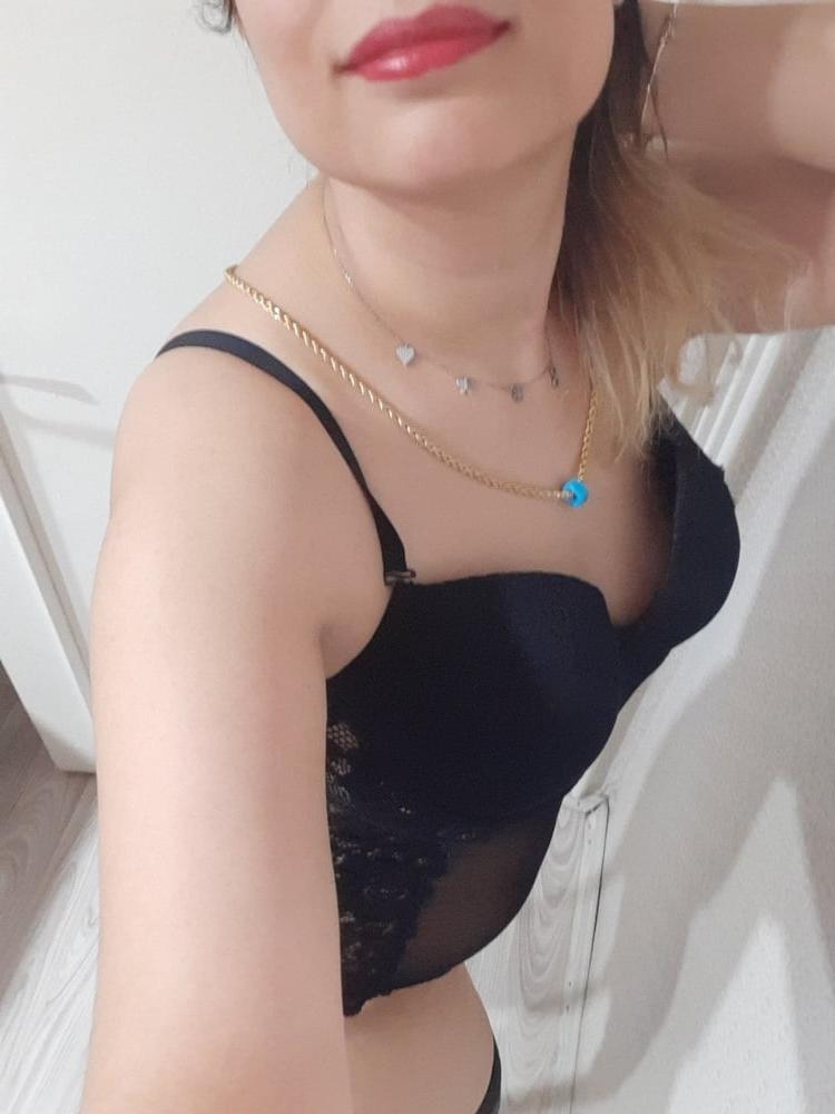 24P Turkish Milf