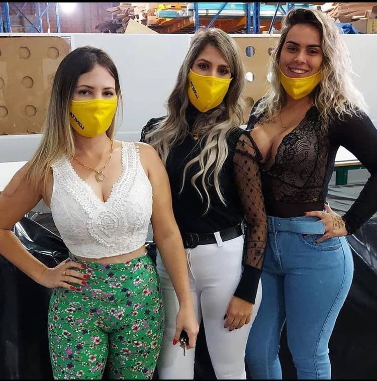 25P Aline Brasileira Amateur Milf