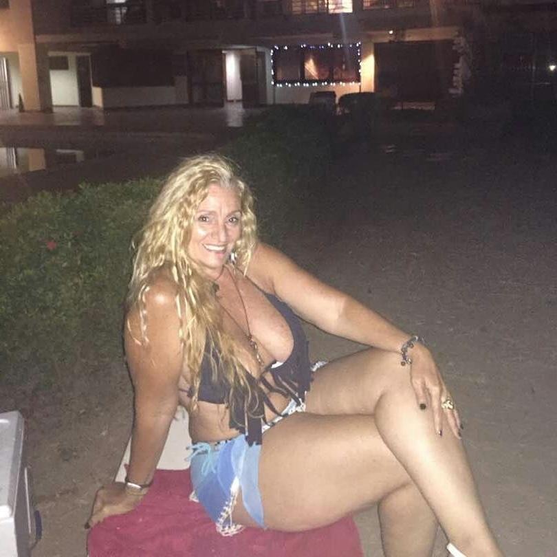 25P Mavi Milf Putica Venezolana