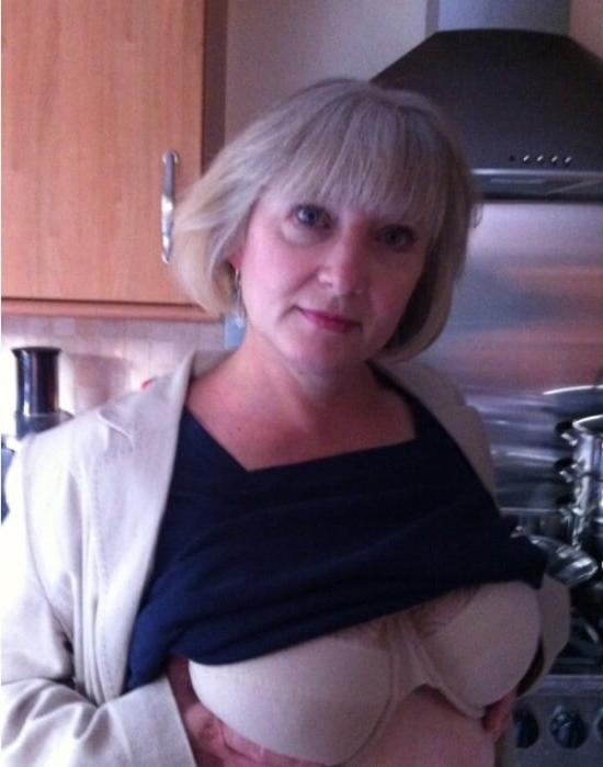 25P MILF and Mature