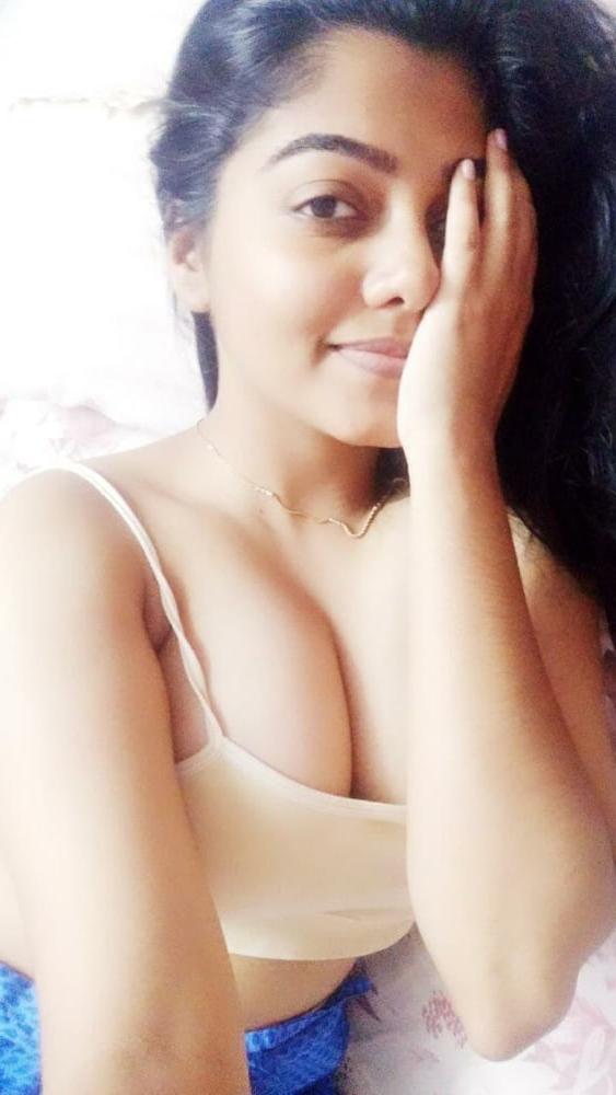 25P DESI HOT INDIAN MILF part 2