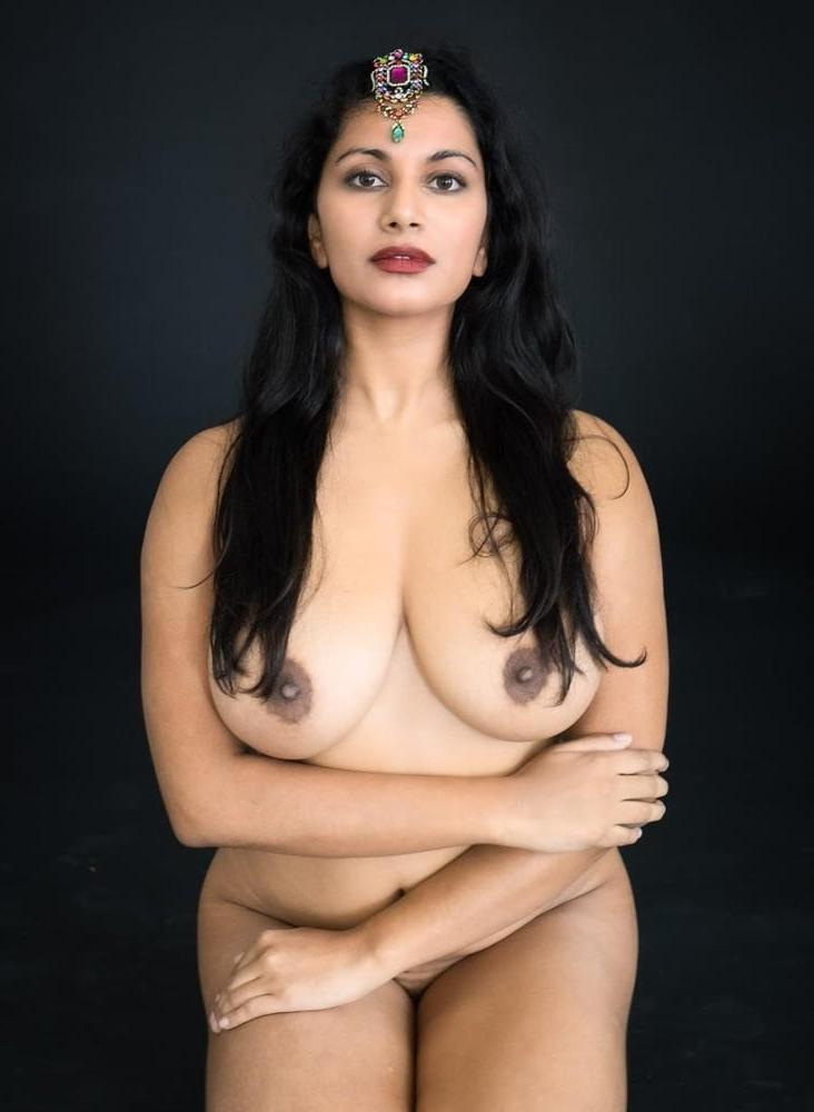 25P DESI HOT INDIAN MILF part 2