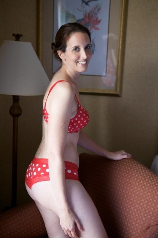 25P Beautiful MILFs 32
