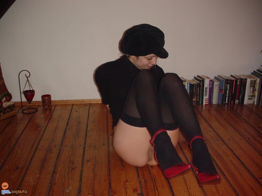 25P German MILF
