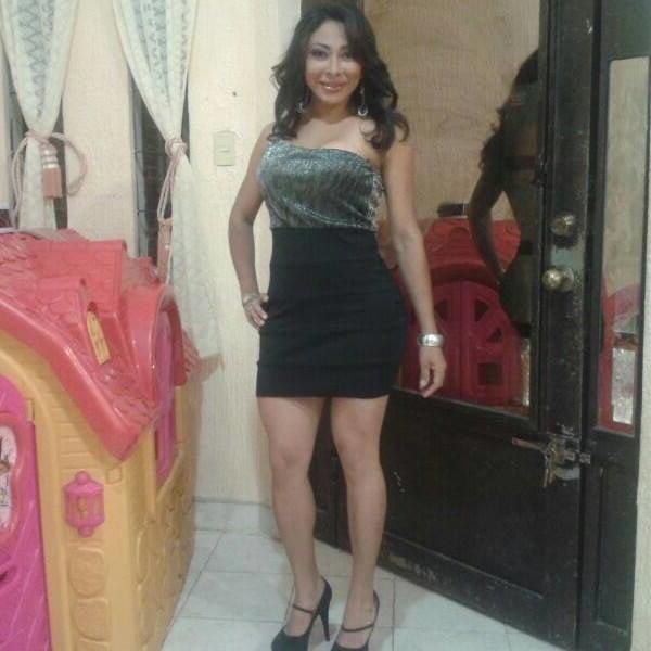 20P nalguda madura milf morenaza super buena y tetuda