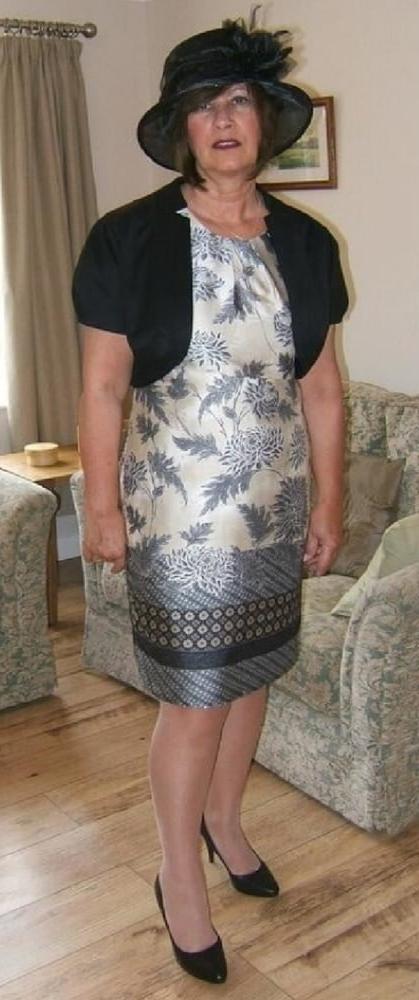 25P Mature Amateur Clothed 16