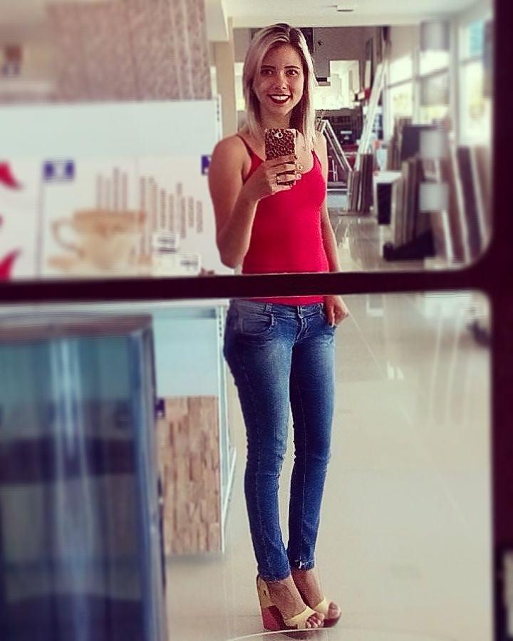 25P Brasil hot lez slut Jaqueline Gonzalves, Mato Grosso